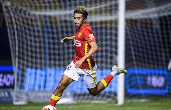由乐易玲、刘伟强监制，文伟鸿执导，古天乐、张家辉、吴镇宇主演，姜珮瑶、马德钟、张亦驰、刘宇宁联合出演，黄志忠特别出演的警匪动作片《使徒行者2：谍影行动》即将于8月9日登陆全国院线